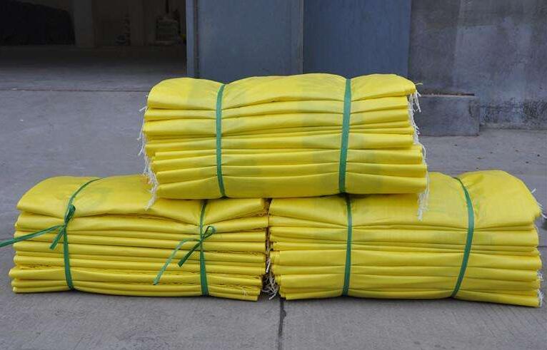 广东苏先生在我厂订购塑料编织袋货啦