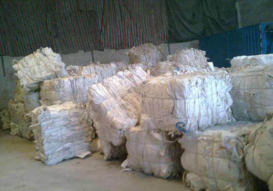 大雪阻挡不住我们送货的热情！